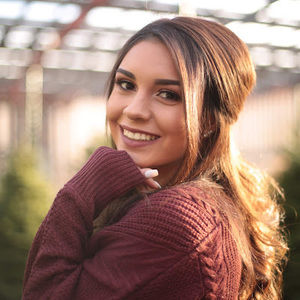 Meet your Posher, Alysa